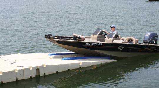 Ez BoatPort BP4001 - pontoon for speedboat with air pump and a large platform