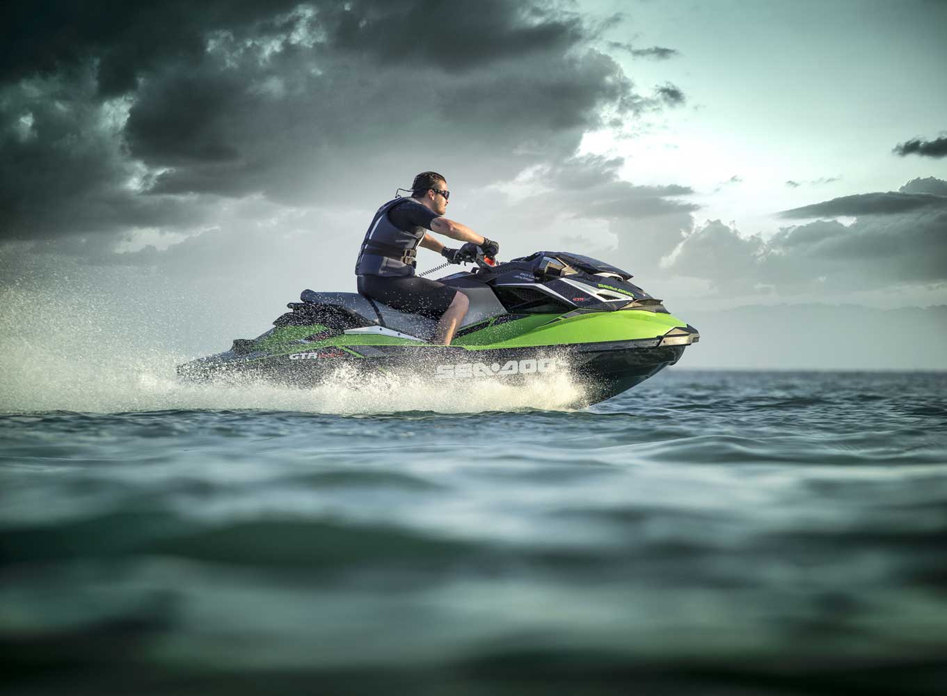 Rent jet ski, brp sea doo